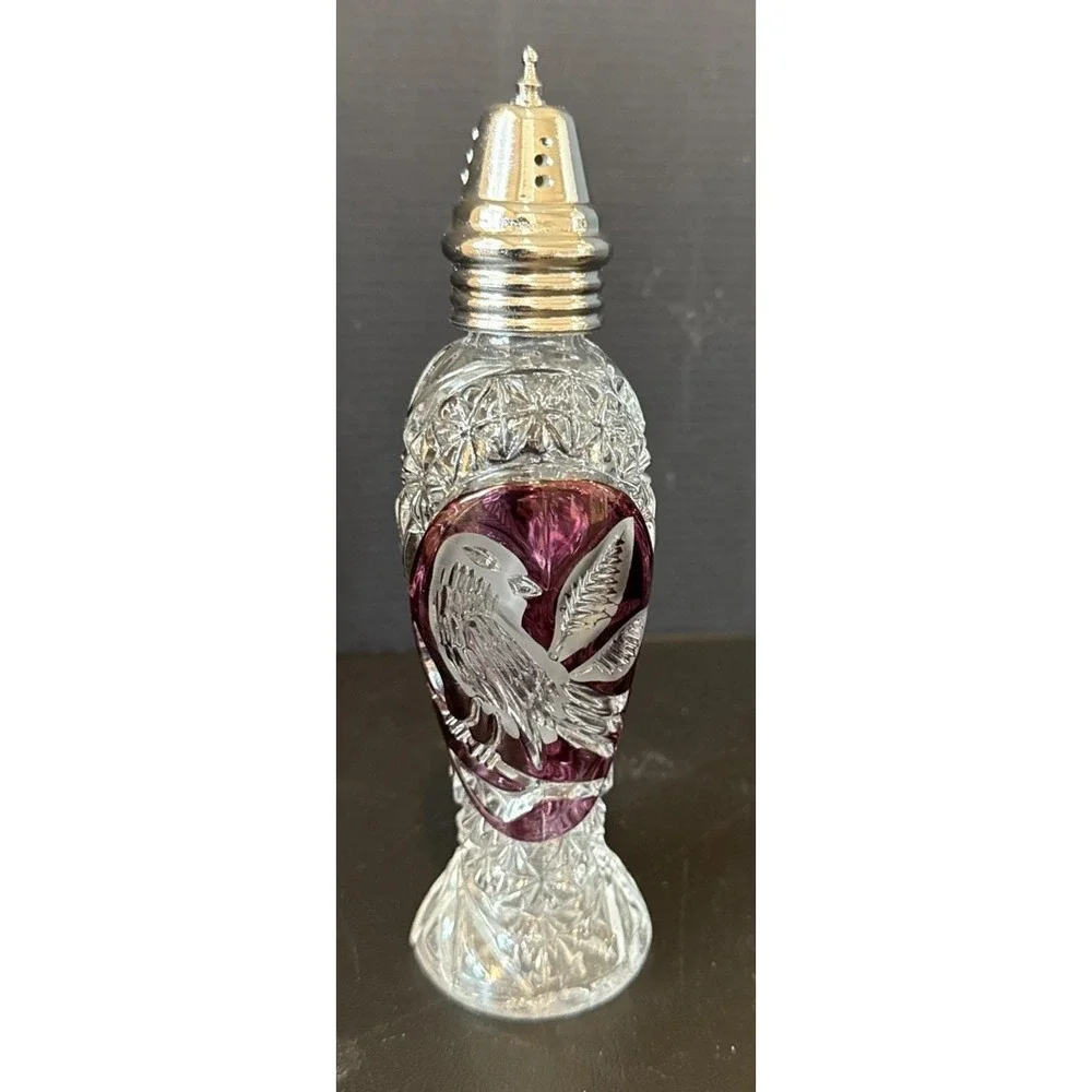 Hofbauer Red Byrdes Bird Cut Clear Cranberry Crystal Salt Or Pepper‎ Shaker One